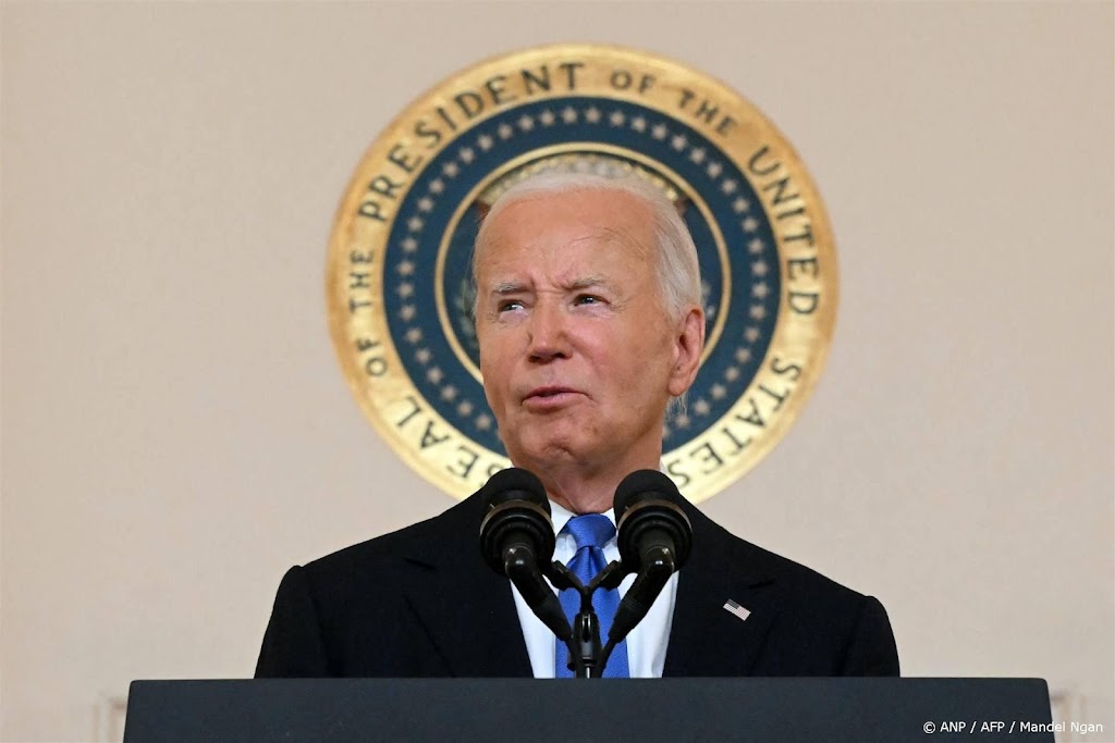 Eerste Democraat in Congres roept Biden op terug te treden