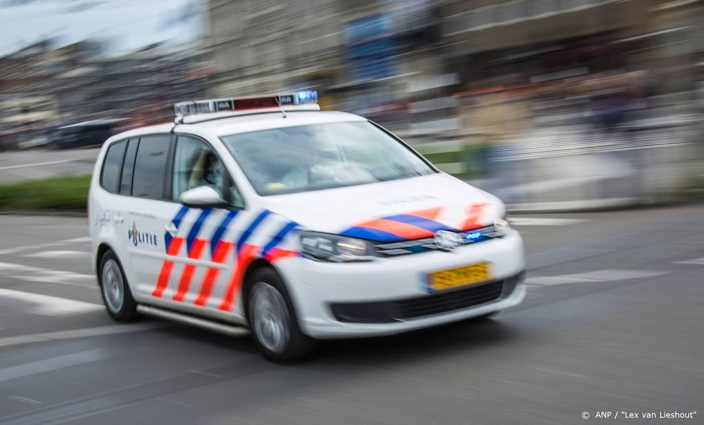 Politie lost waarschuwingsschot bij jongerenfeest in Middelburg
