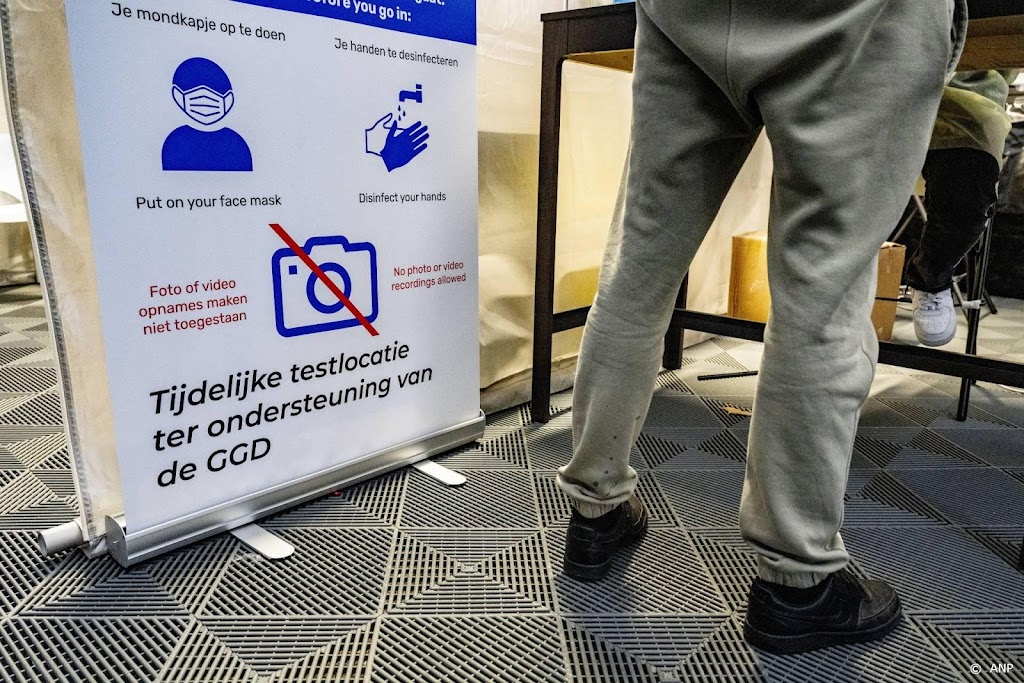 Steeds minder coronapatiënten belanden om klachten in ziekenhuis