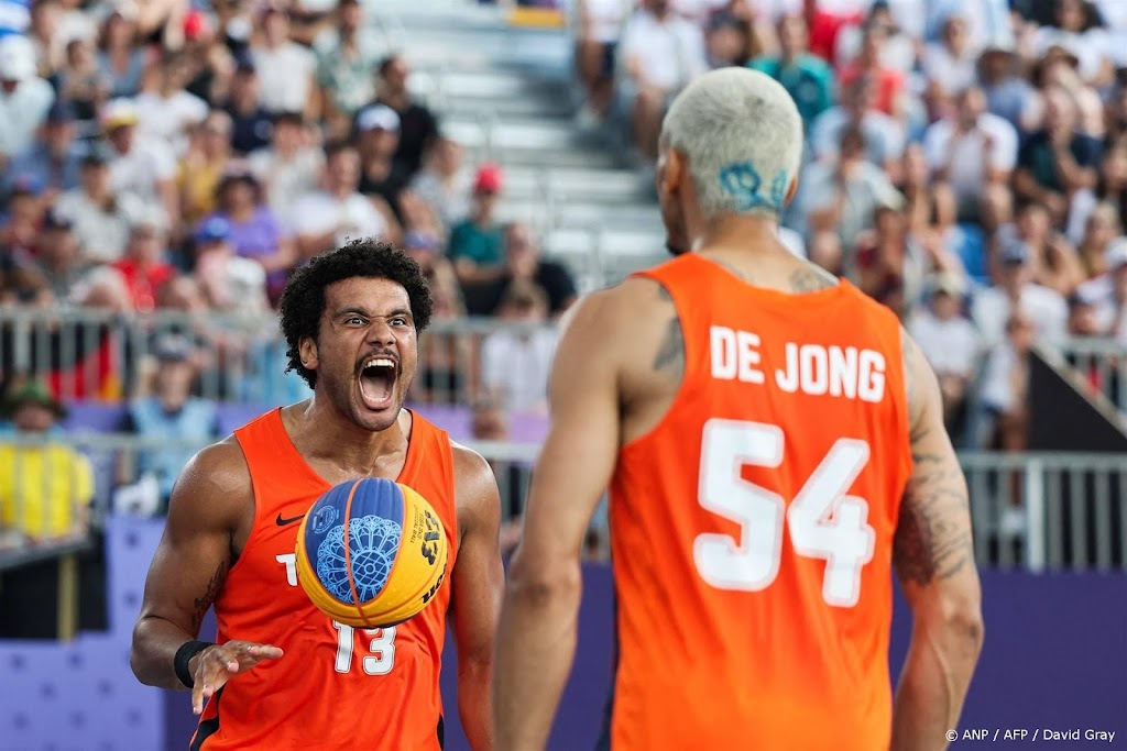 3x3-basketballers behalen belangrijke zege op Polen
