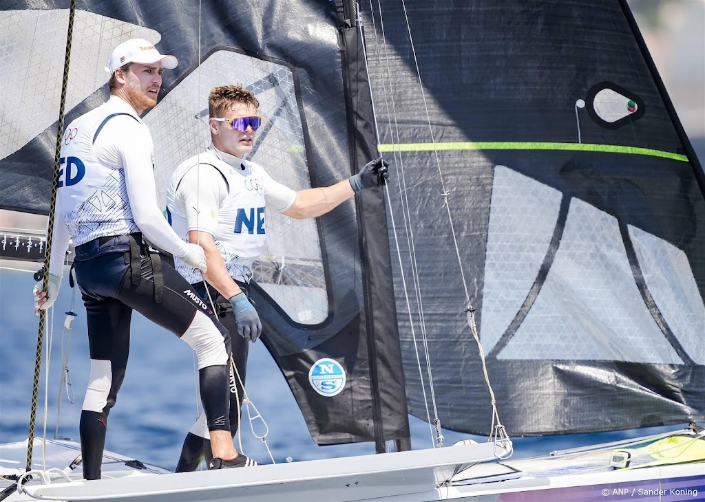 Zeilers Lambriex en Van de Werken besluiten Spelen op plaats 6