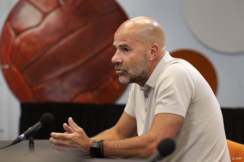 Bosz na successeizoen scherp op 'ander gedrag' PSV'ers