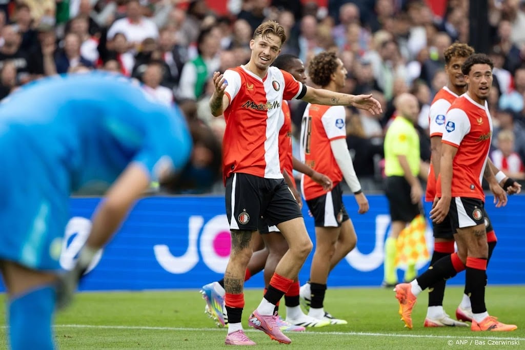 Feyenoord wint oefenwedstrijd tegen VfL Wolfsburg