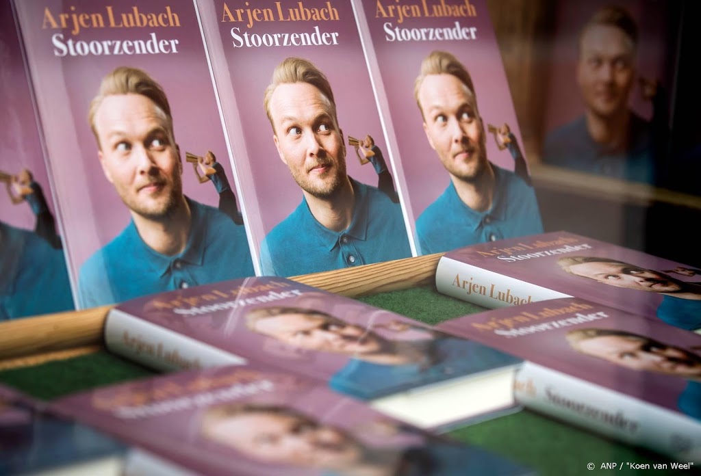 Arjen Lubach bereikt nummer 1 op bestsellerlijst