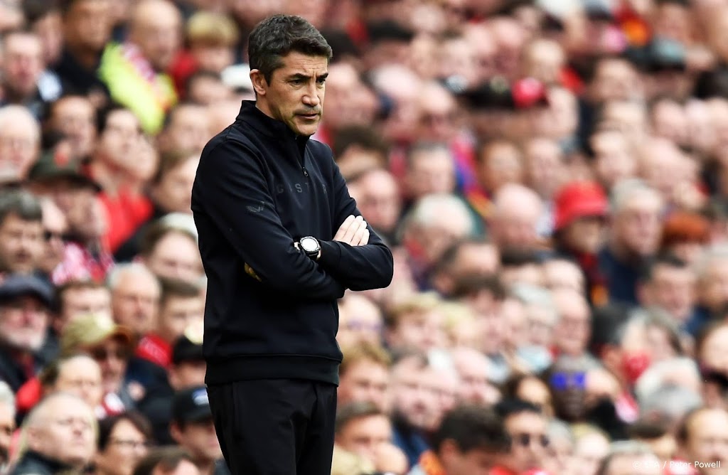 Wolverhampton Wanderers ontslaat Portugese trainer Lage
