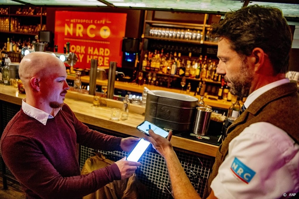 Horeca wil extra steun nu QR-check ook verplicht wordt op terras