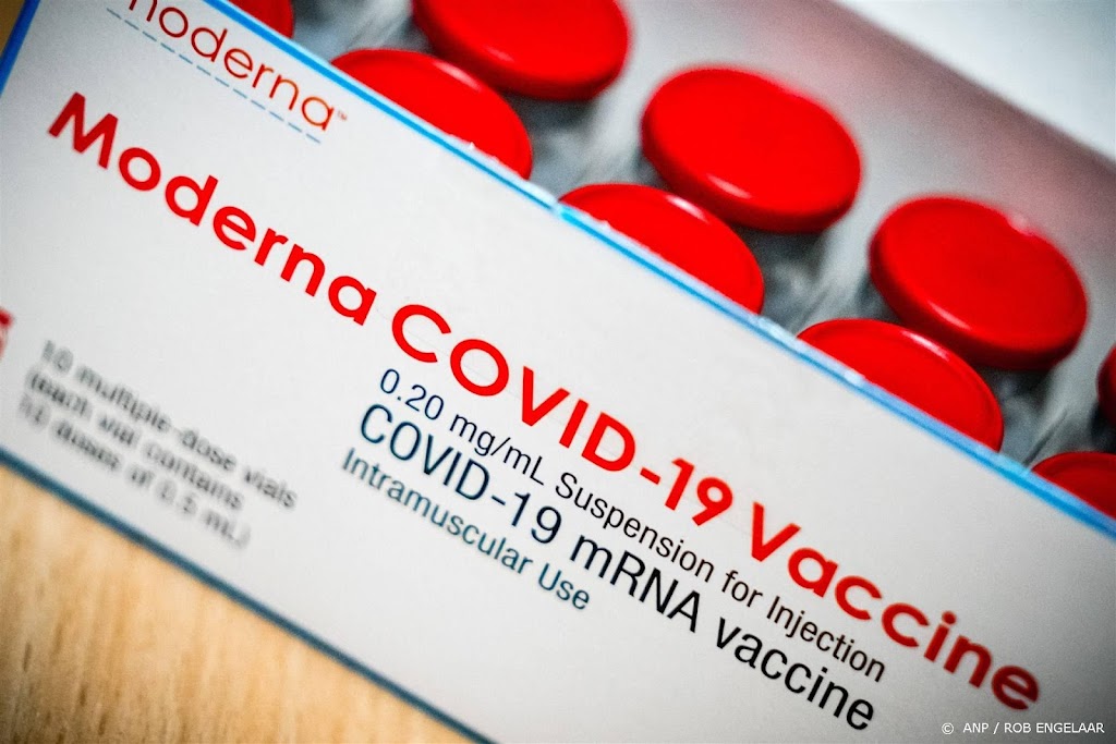 Afname vraag naar coronavaccins bezorgt Moderna miljardenverlies 