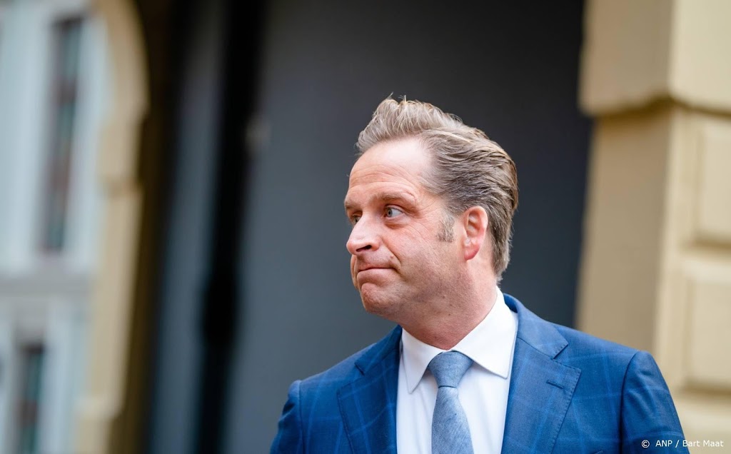 De Jonge over vaccinatieplan: snap zorgen, maar het is haalbaar