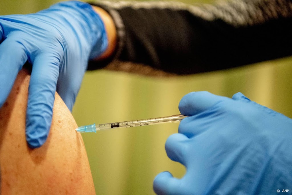 Apothekers willen helpen boosterprikken zetten