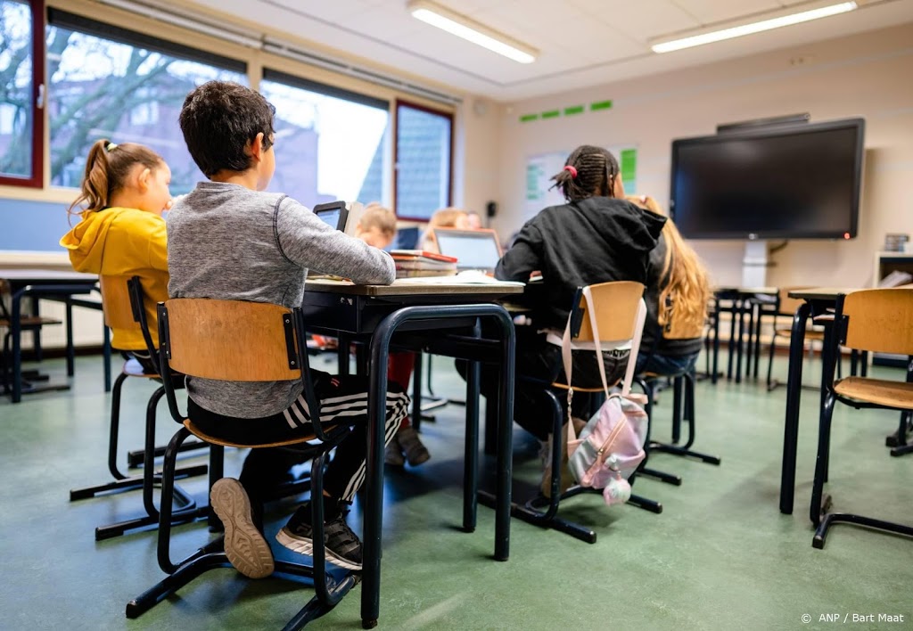 Dringend advies aan basisscholen: verdeel klas in kleinere groepjes
