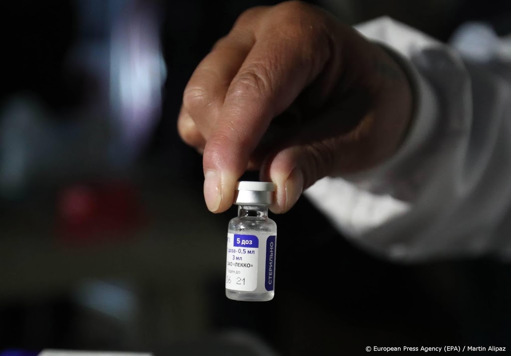 Russen willen Spoetnik-vaccin ook in Duitsland produceren