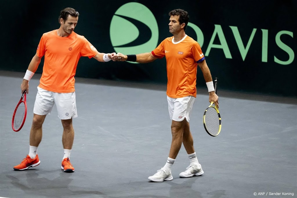 Tennissers op achterstand in Daviscup na verlies Koolhof/Rojer