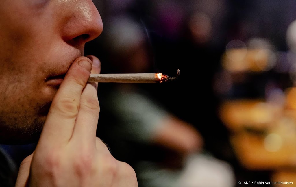 Vier op de tien studenten gebruikt meer drugs sinds coronacrisis