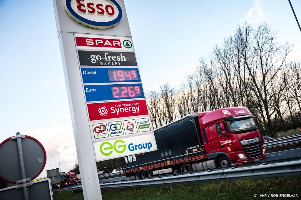 Tankstations presenteren automobilist weer hogere rekening