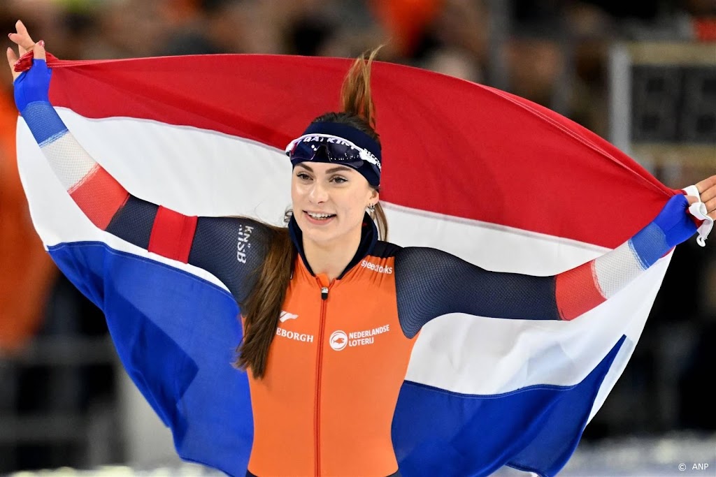 Schaatsster Kok zorgt voor eerste Nederlandse goud op 500 meter