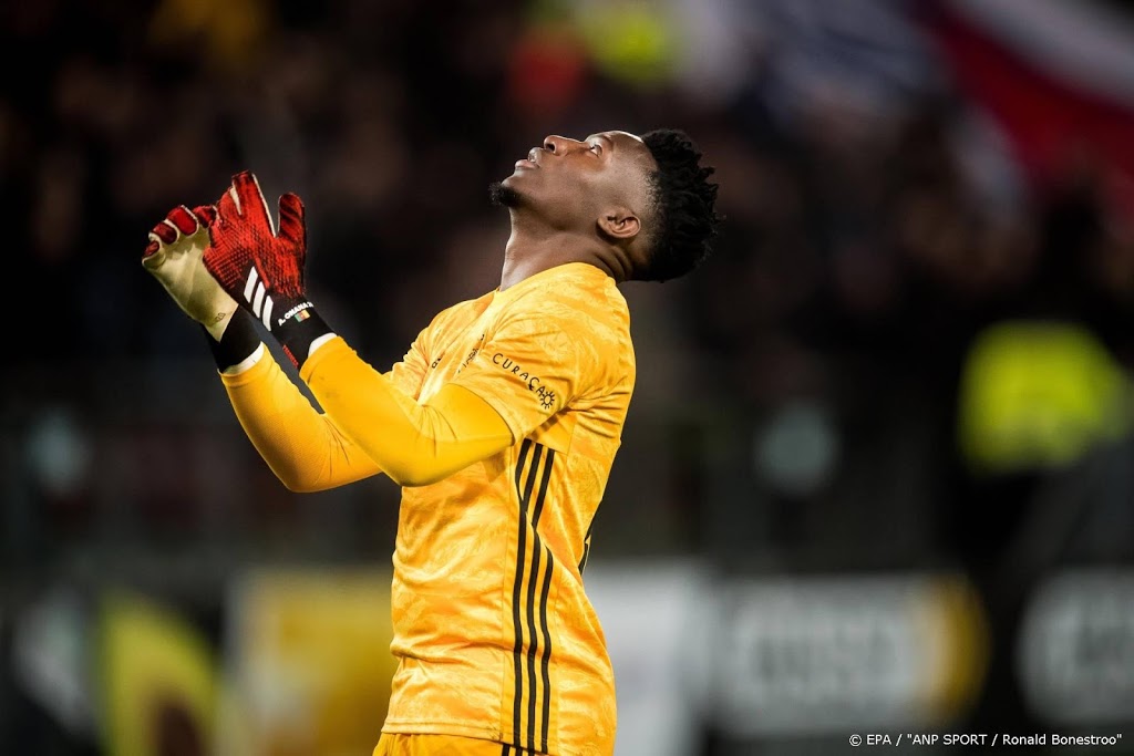 UEFA dreigt met sancties bij niet uitspelen competitie