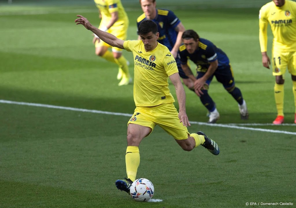 Gerard helpt Villarreal met drie doelpunten aan zege op Granada