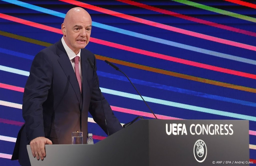 FIFA-baas Infantino hoopt op terugkeer Rusland na einde oorlog