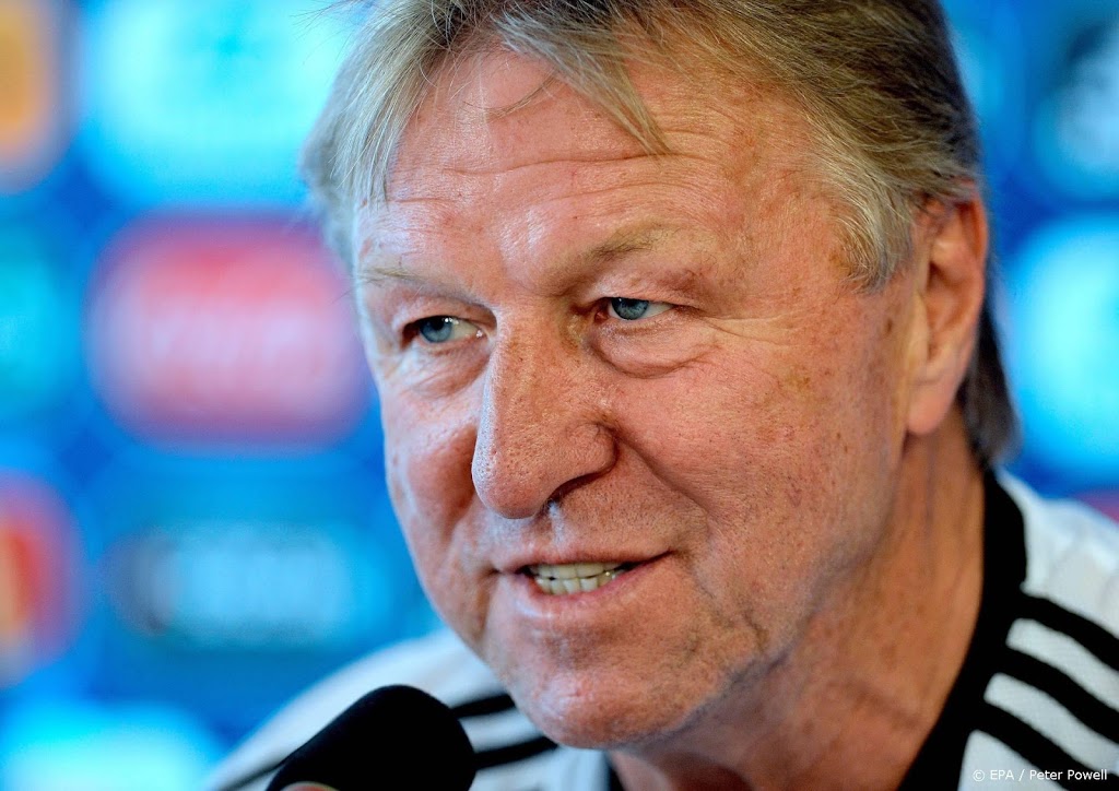 Trainer Hrubesch moet HSV naar Bundesliga leiden