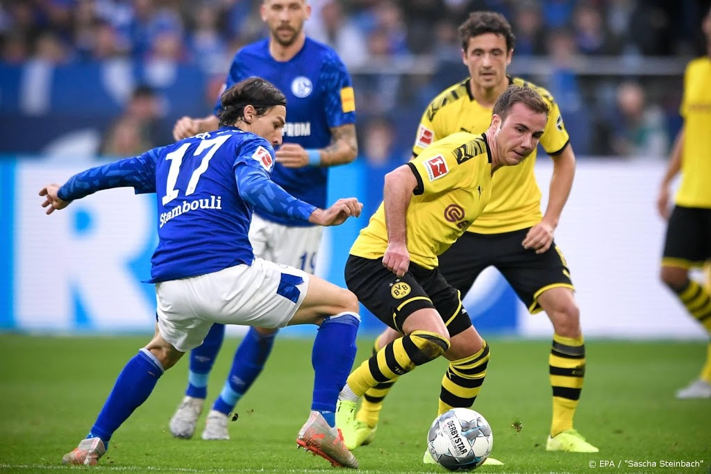 Verdediger Stambouli staat voor terugkeer bij Schalke 04