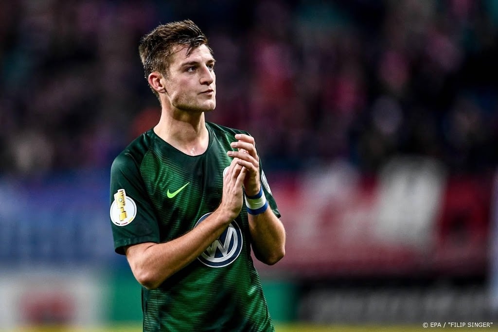 Oud-international Verhaegh stopt met voetballen