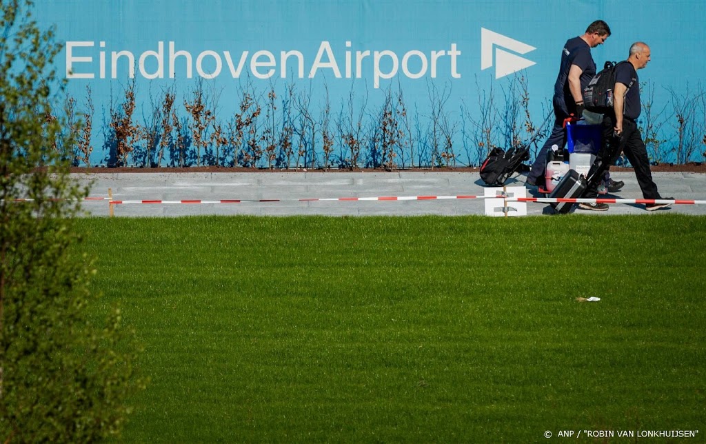 Verviervoudiging passagiers met corona op Eindhoven Airport