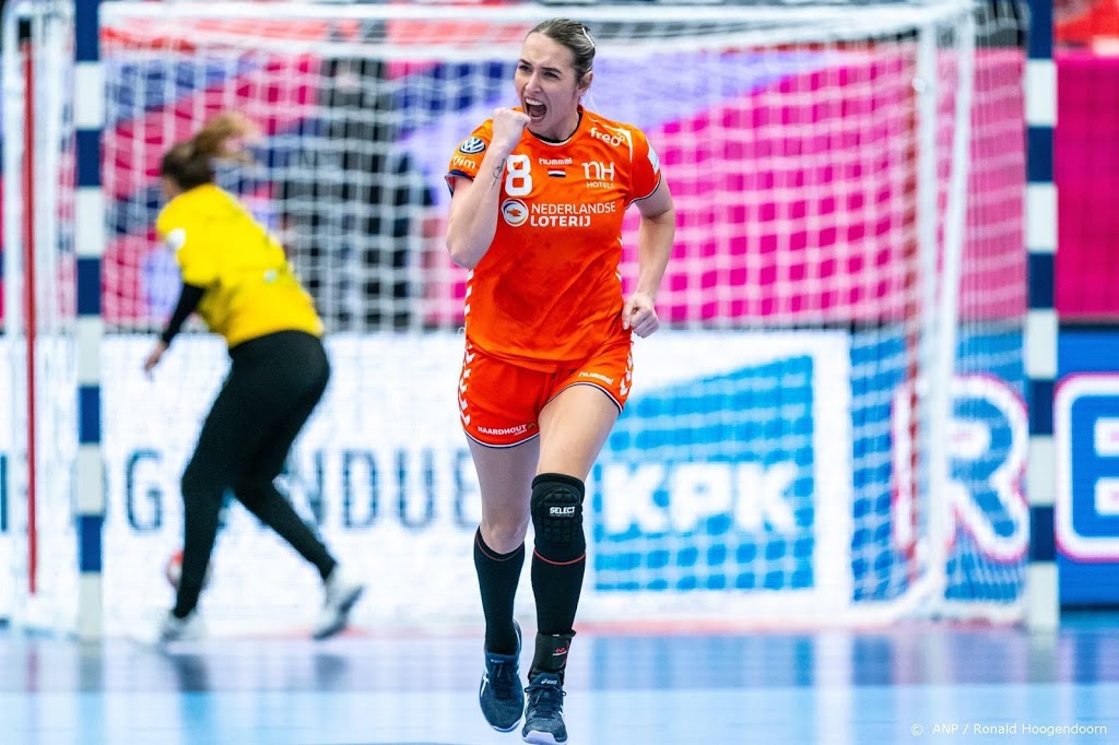 Handbalsters rekenen op 'topfitte' Abbingh tegen Frankrijk