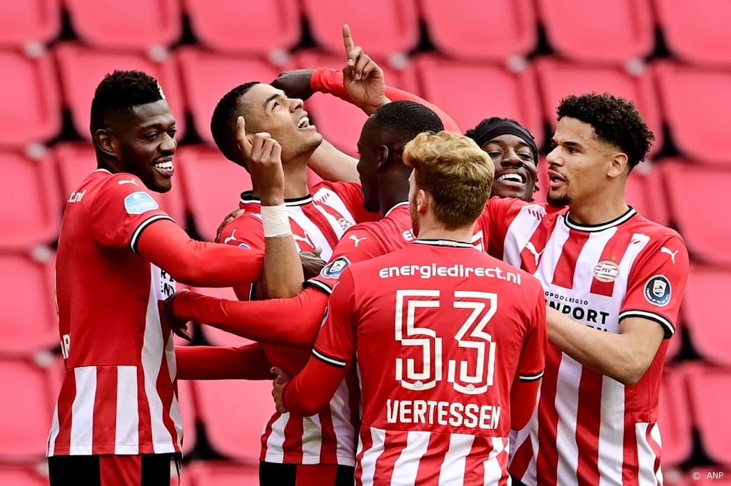 PSV verslaat FC Midtjylland met 3-0 in voorronde Champions League
