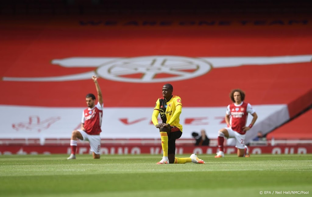 Spelers in Premier League zullen ook dit seizoen knielen