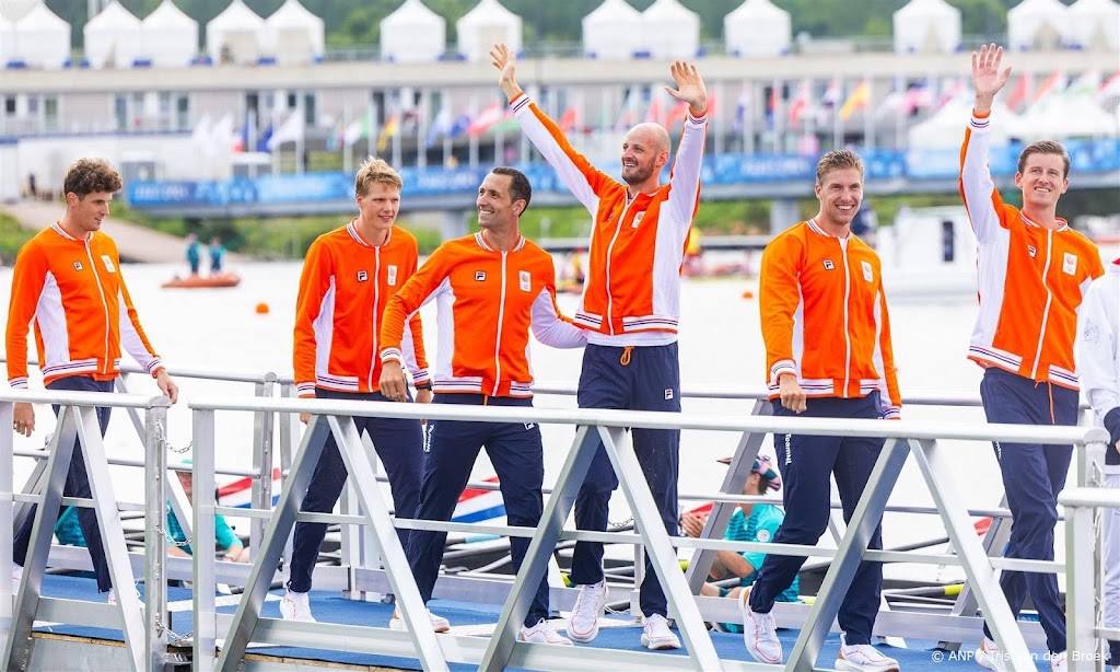 Roeiers Holland Acht 'klusten bij' maar konden Britten niet aan
