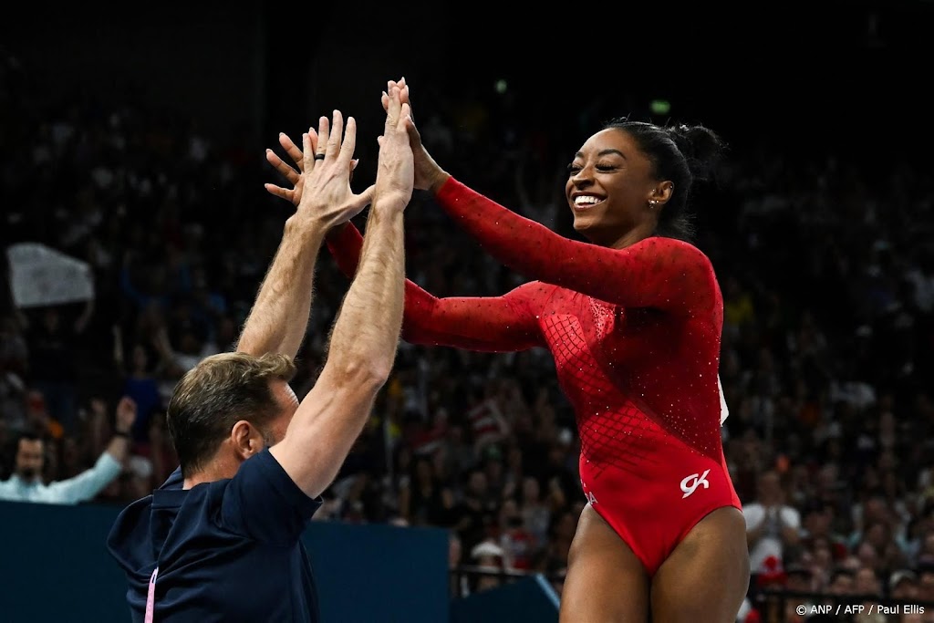 Biles de beste op sprong en pakt zevende gouden turnmedaille