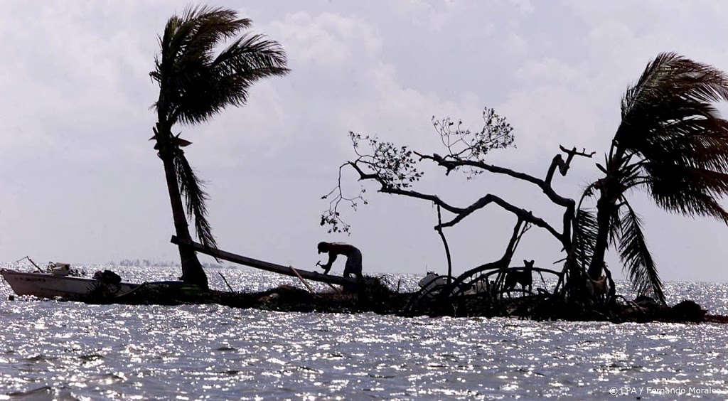 Tropische storm Nana zwelt aan tot orkaankracht