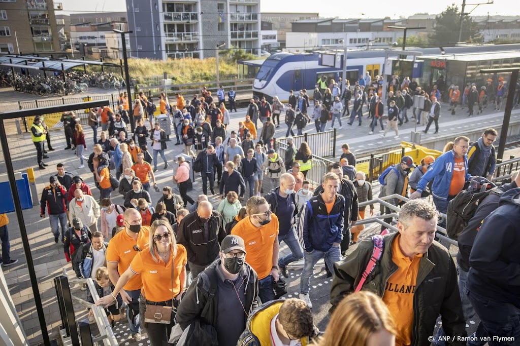 NS: helft van 27.000 racefans heeft Zandvoort weer verlaten