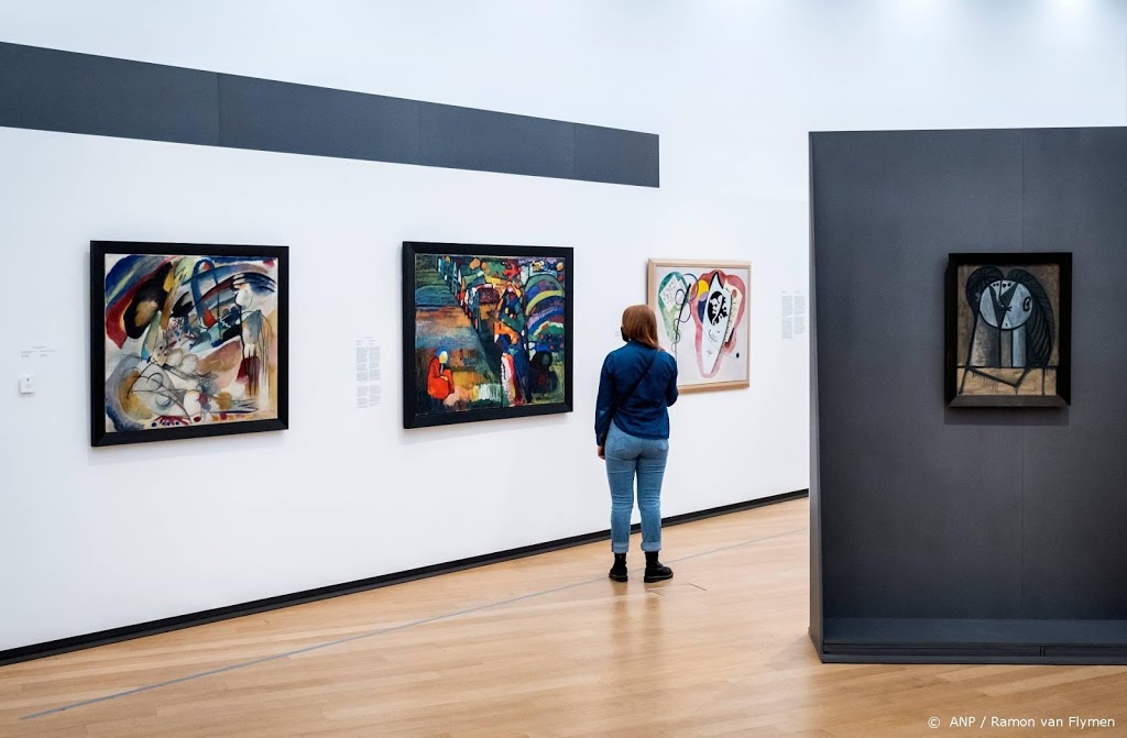 'Houd podia, musea en bibliotheken open voor lokaal publiek'