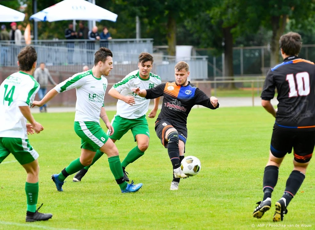 KNVB beëindigt huidige competities in top amateurvoetbal