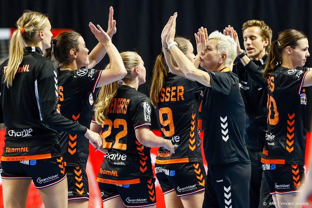 Handbalsters beginnen WK met ruime zege op Puerto Rico