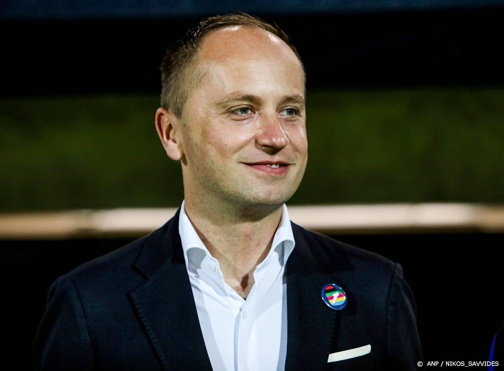 Bondscoach voetbalvrouwen Oranje gaat diploma halen