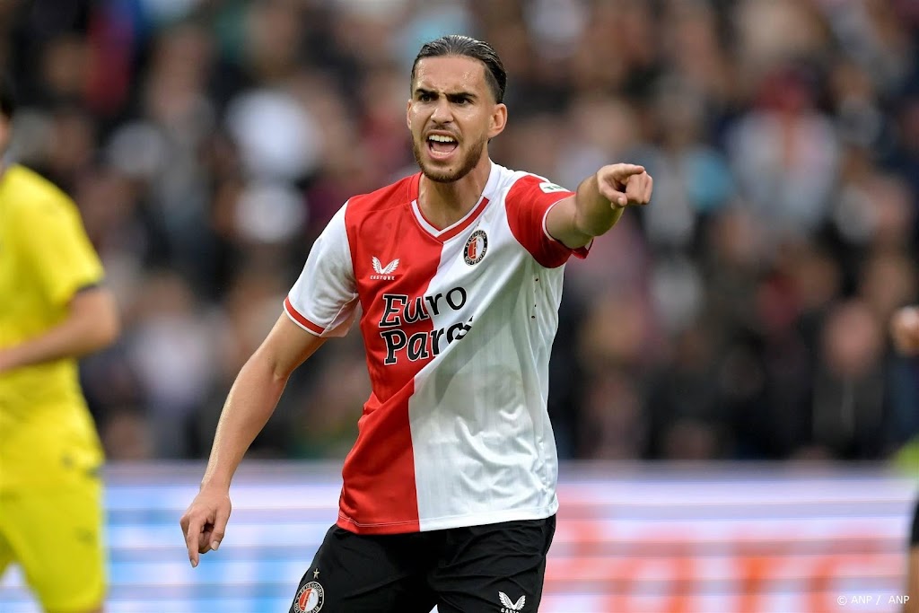 Feyenoord-trainer Slot kiest tegen PSV voor Zerrouki en Ivanusec