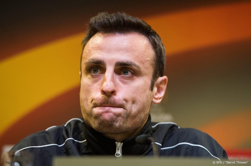 Berbatov: Liverpool verdient de titel volledig