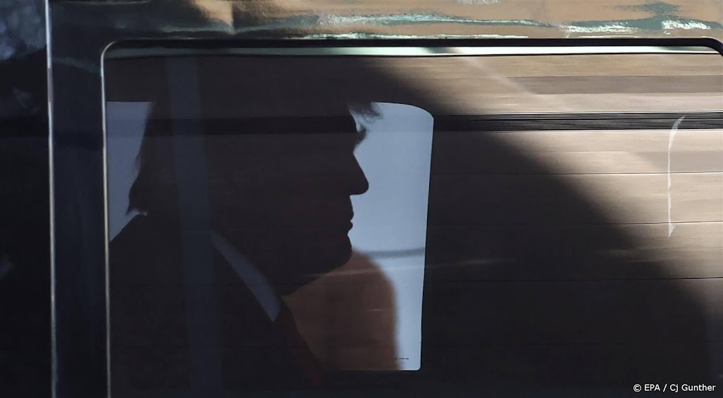 Trump naar rechtbank in New York voor voorgeleiding