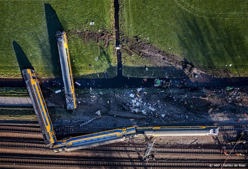 De NS opent calamiteitennummer voor betrokkenen treinongeval