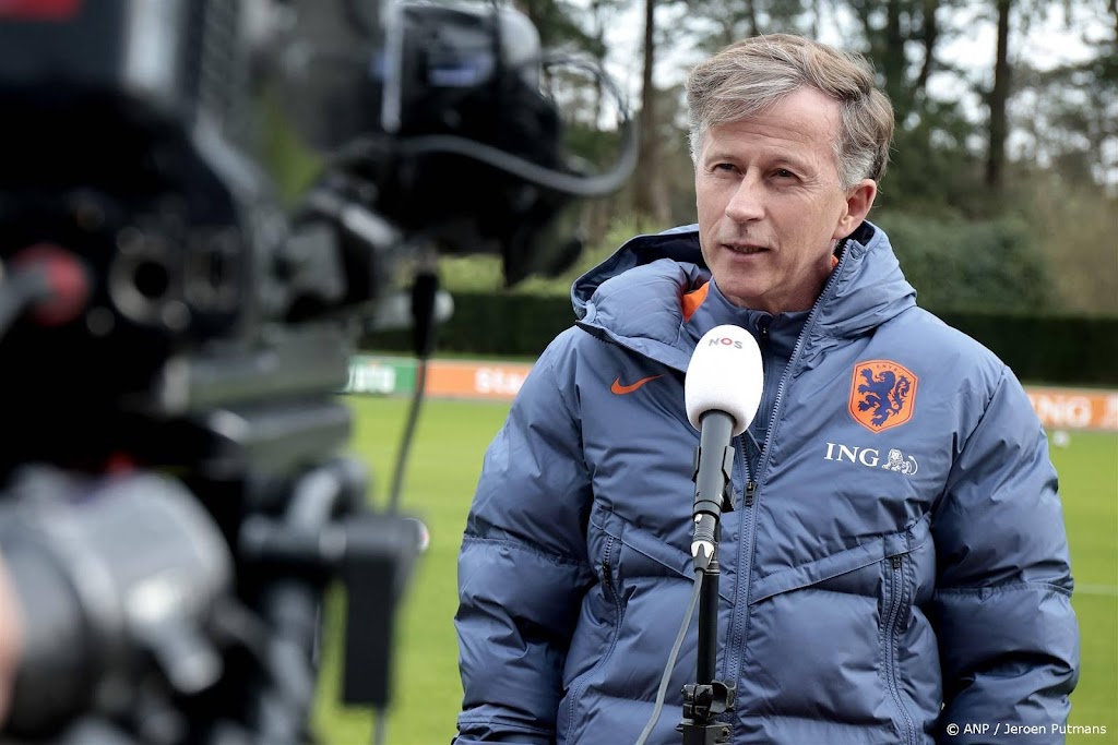 Bondscoach Jonker hoopt nog op Martens en Groenen tegen Noorwegen