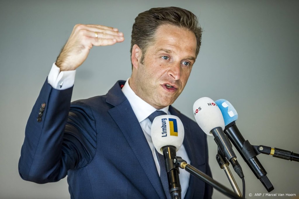 Prognose De Jonge: deze week 815.000 prikken