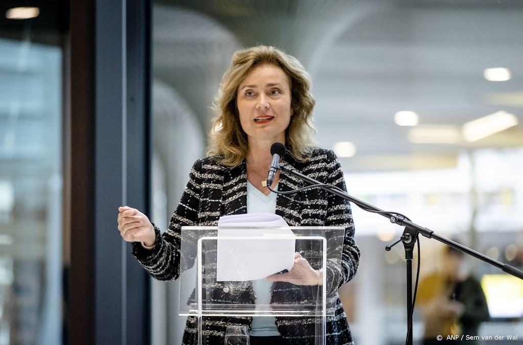 Kamervoorzitter Bergkamp: herdenking met extra lading