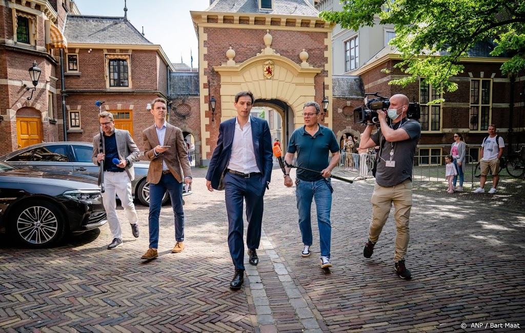 Hoekstra oppert alternatieven voor samenwerking met links blok