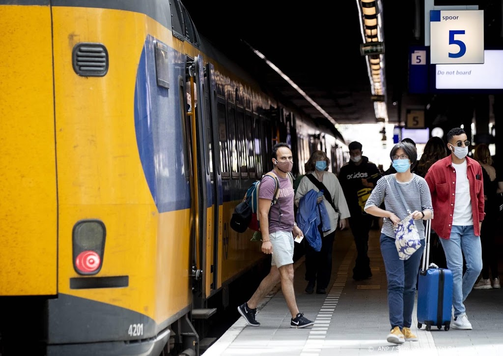 Meer mensen nemen trein, NS ziet meeste weekendreizigers dit jaar