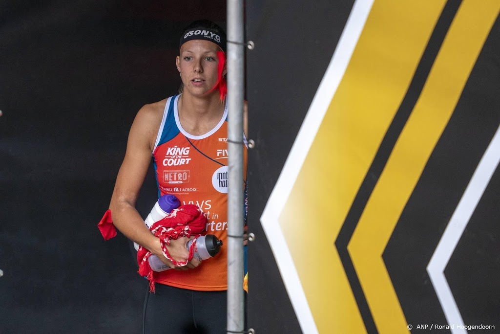 Beachvolleybalsters Stam/Schoon na stunt naar kwartfinale Ostrava