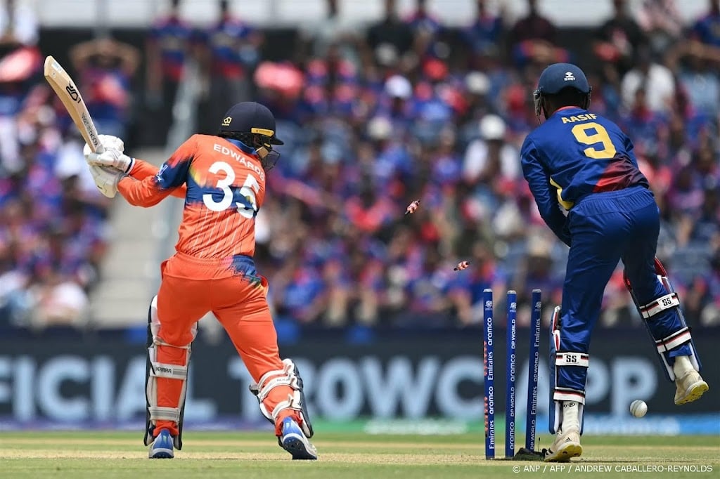 Cricketers beginnen WK T20 met zege op Nepal