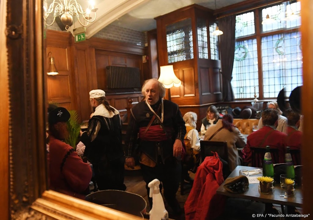 Pubs openen de deuren weer in Engeland