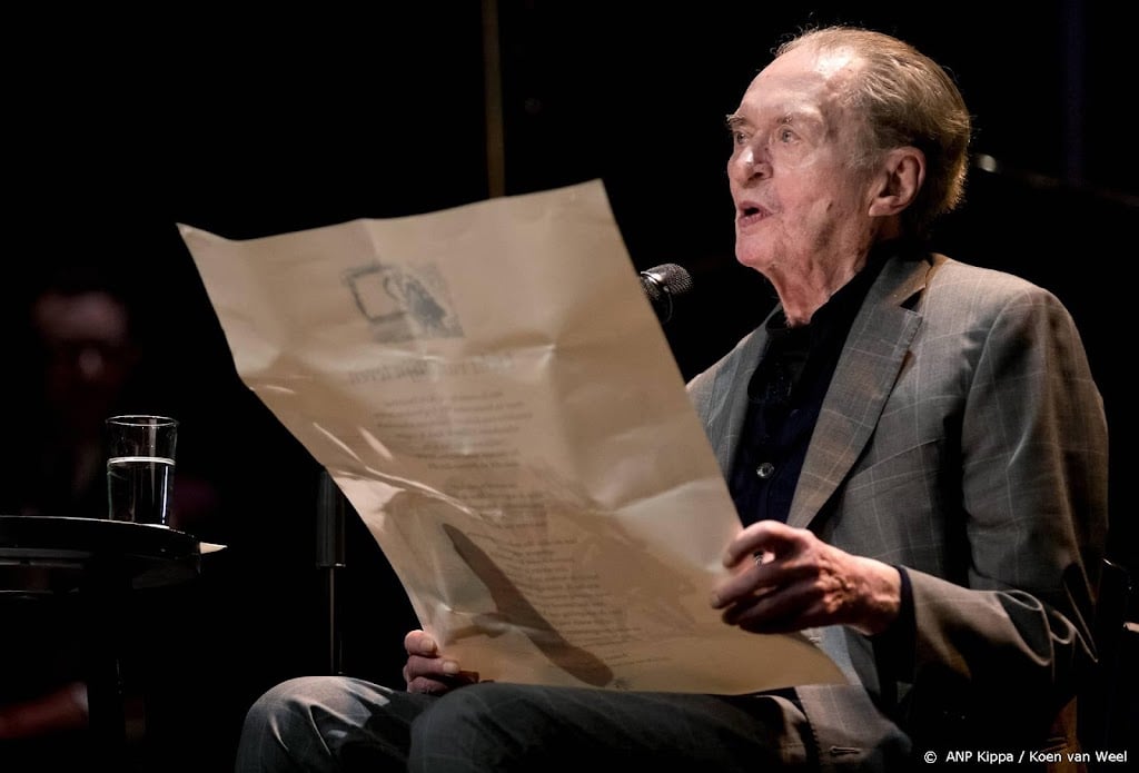 Schrijver en dichter Remco Campert (92) overleden
